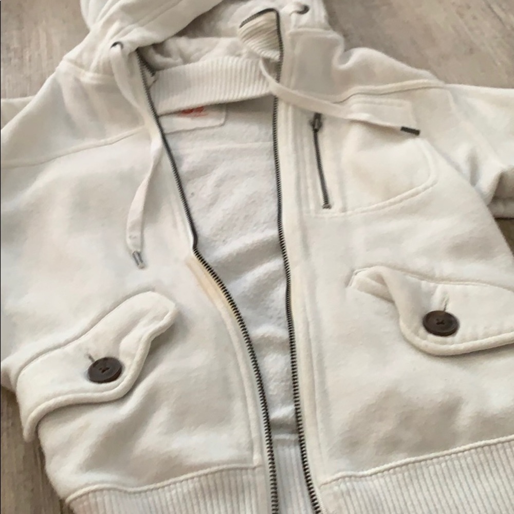 Sweatshirt - Picture 2 of 2
